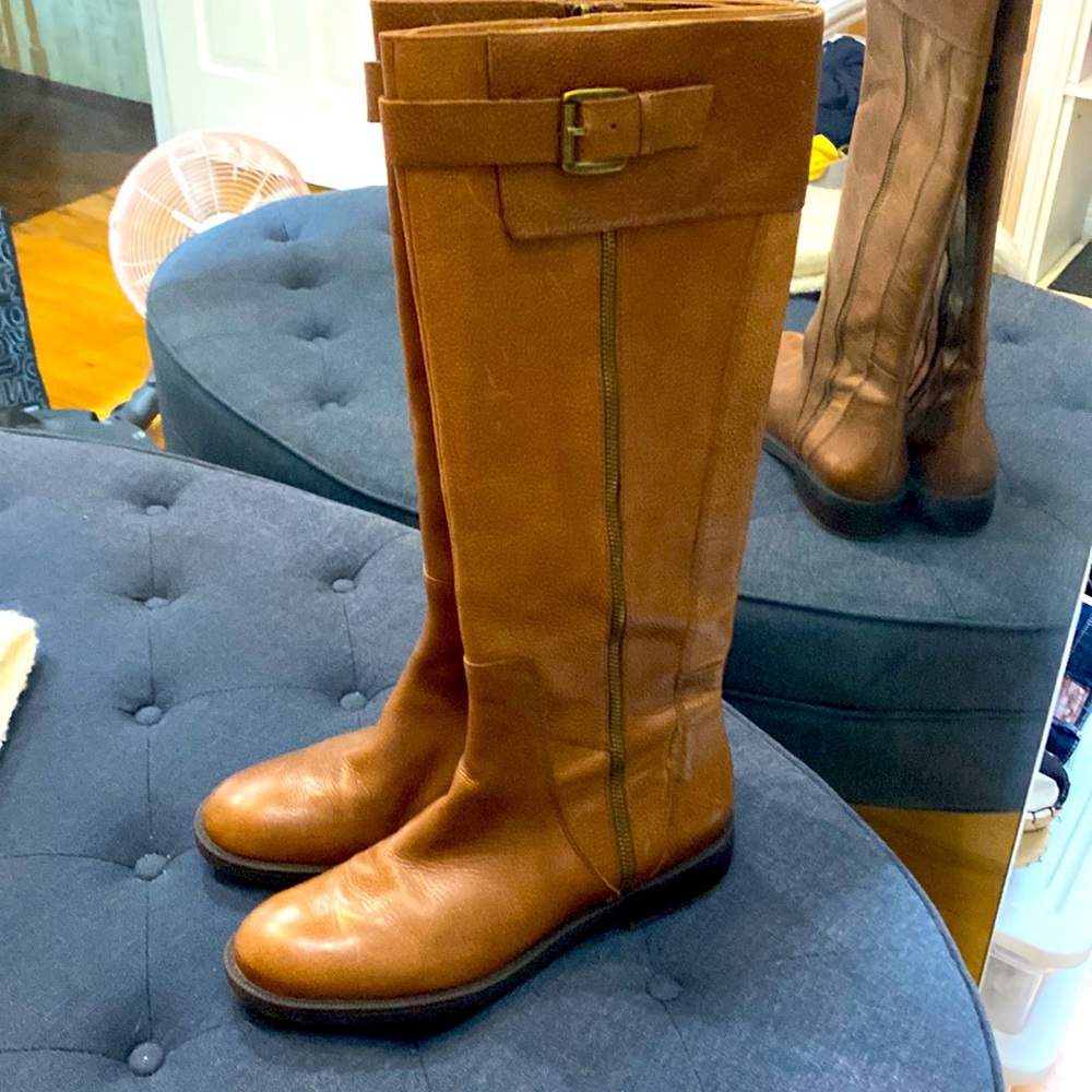Leather boots